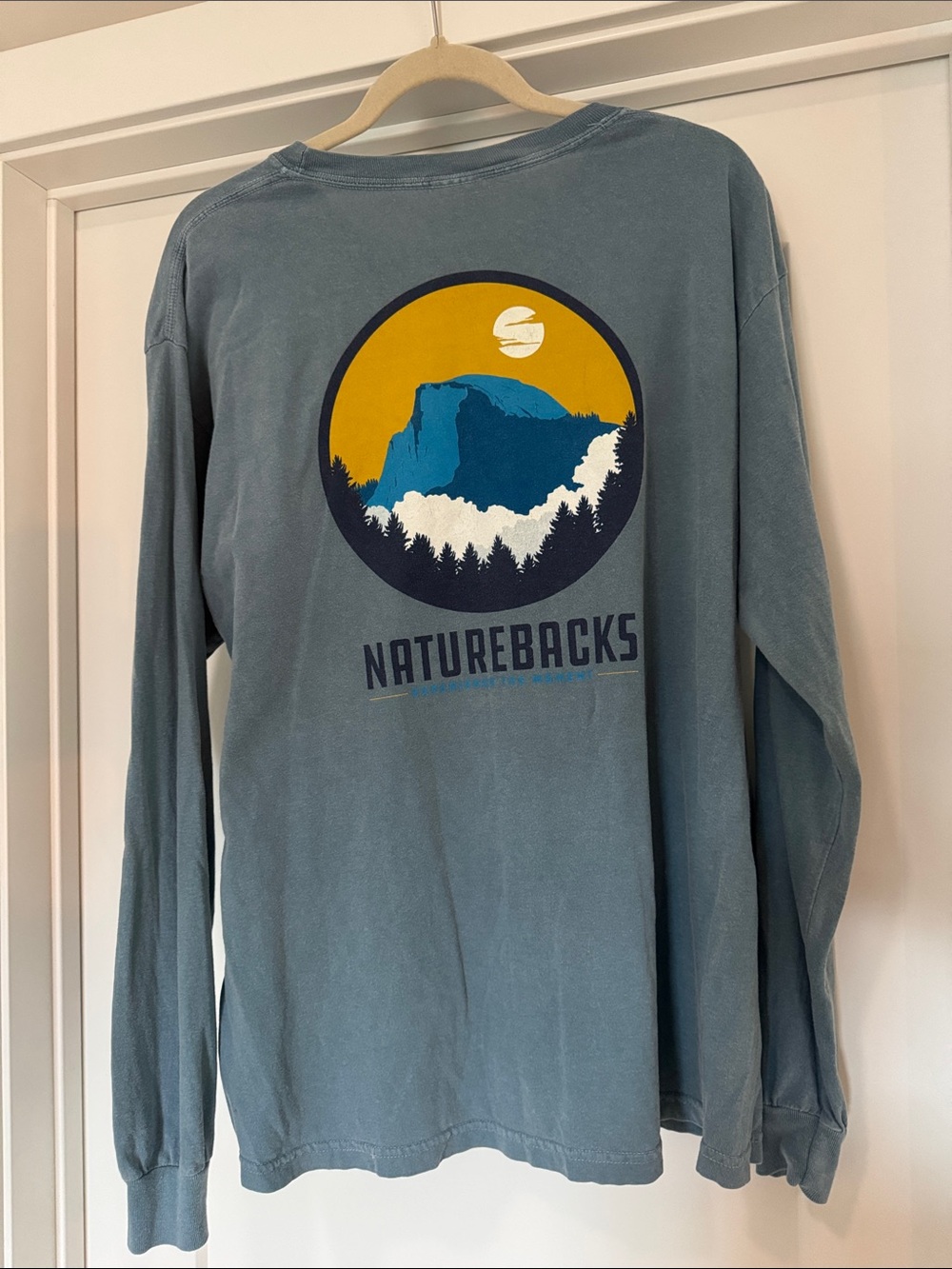 Nature Backs Light Blue Tee Long Sleeve